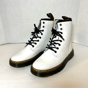 NEW Dr. Martens Zavala Leather White Combat Boots Lace Up Women's 8 Men’s 7